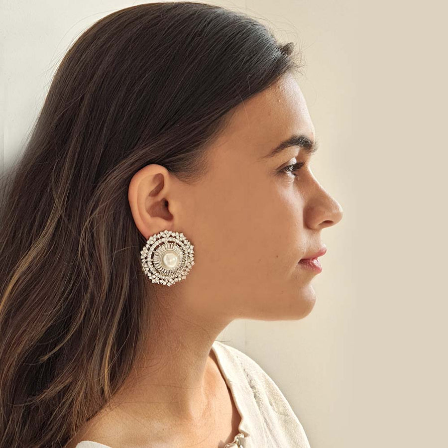 Exquisite Round Earrings - Adrisya - Earrings