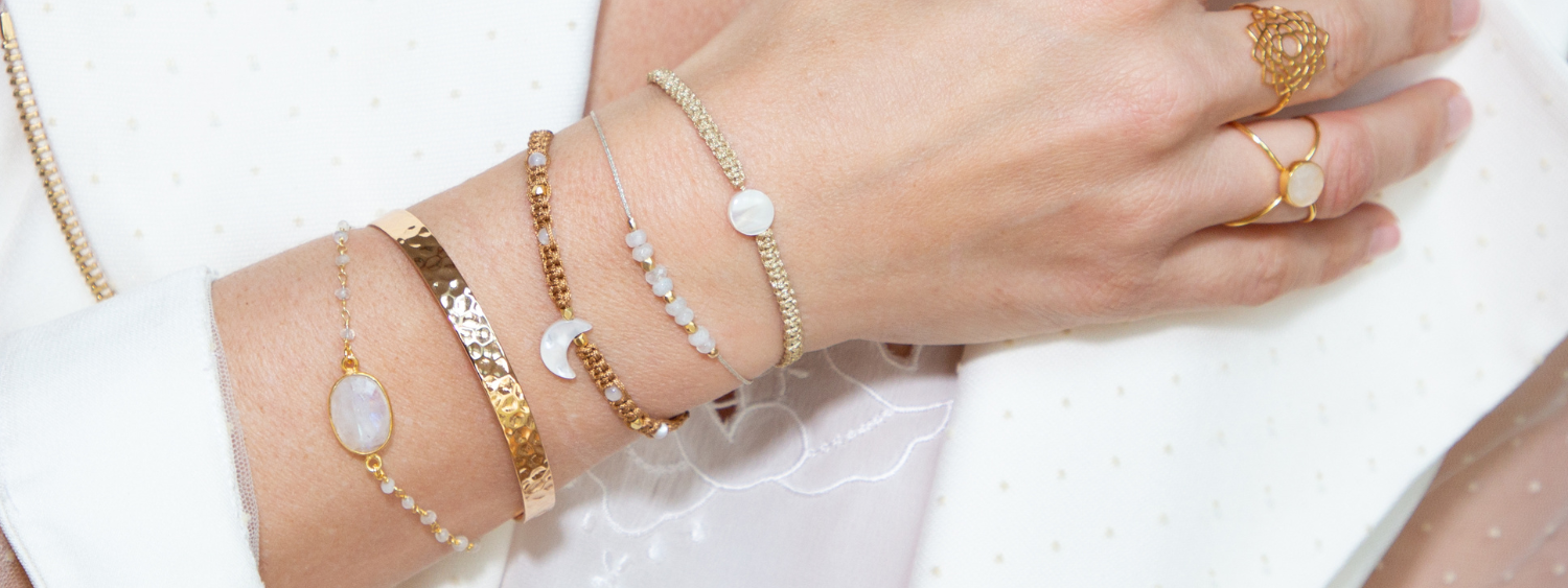 Bracelets – Stick to one arm