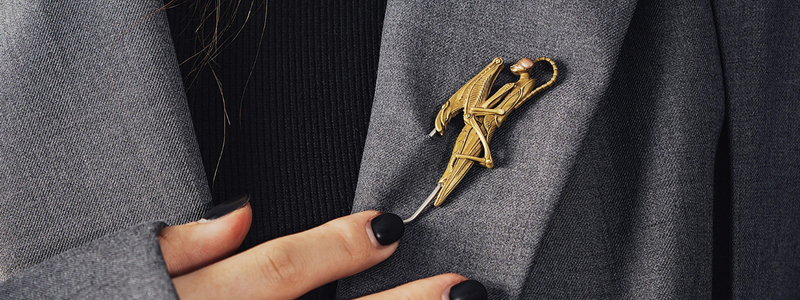 Brooches Are Back: How to Make a Statement with Modern Brooch Design - Adrisya